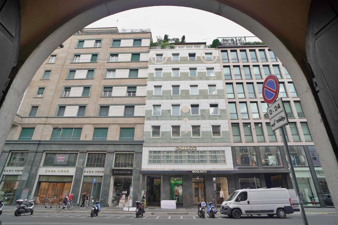 Chic 1Bdr With Shared Terrace Steps From Duomo By Rentopolis Milão Exterior foto